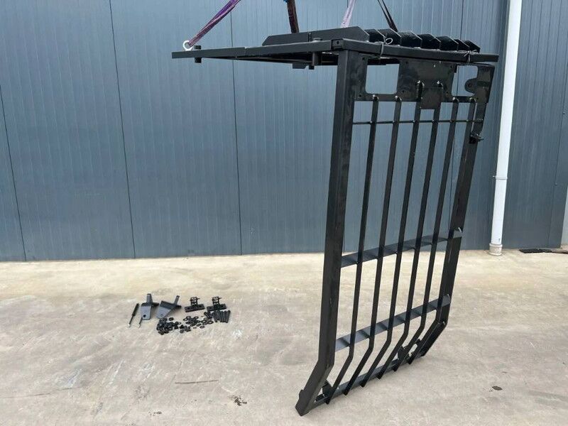 Cat 330D Guard - Cab and interior for Construction machinery: picture 2 Cat 330D Guard - Cab and interior for Construction machinery: picture 2
