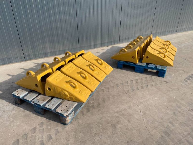 New Bucket for Construction machinery Cat 365 / 374 / 385 / 390 Tips: picture 1