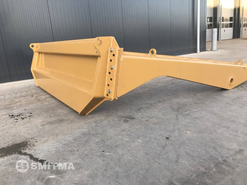 New Tail lift for Construction machinery Cat 730: picture 8