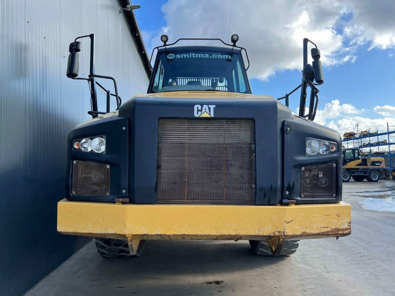 Articulated dumper Cat 735 | 735B: picture 13