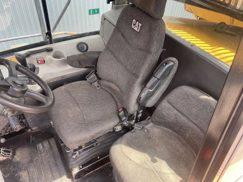 Articulated dumper Cat 735B | 735: picture 16