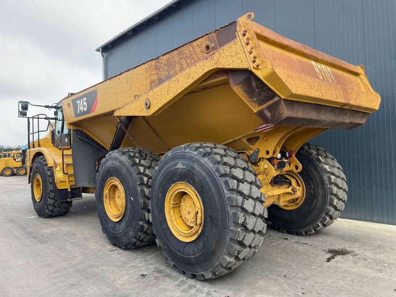 Cat 745 04A NEW TYRES - Articulated dumper: picture 2 Cat 745 04A NEW TYRES - Articulated dumper: picture 2