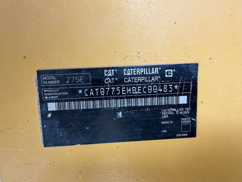 Cat 775E - Rigid dumper/ Rock truck: picture 4 Cat 775E - Rigid dumper/ Rock truck: picture 4