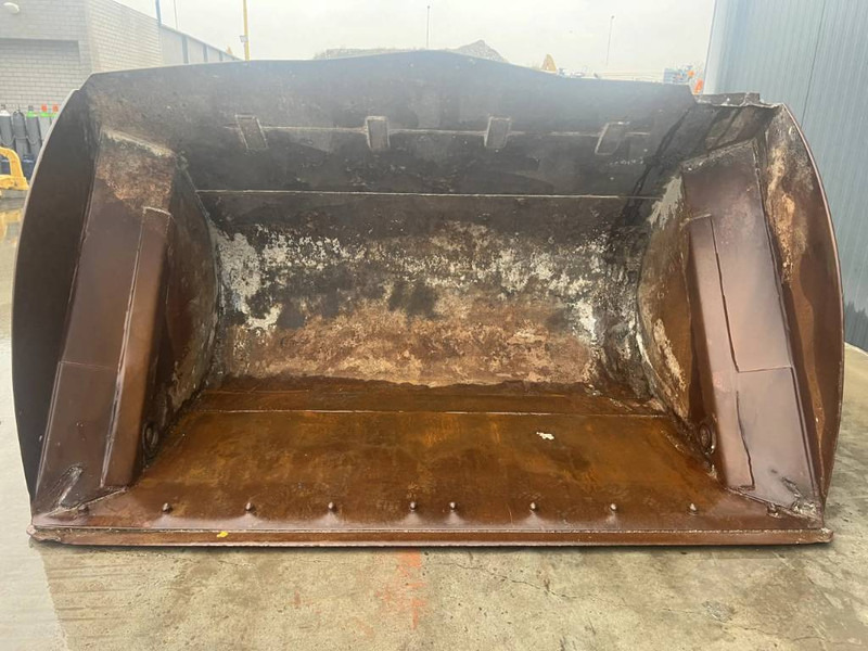 Bucket for Construction machinery Cat 966G / 966H / 966K / 966M / 972G / 972H / 972K / 9: picture 11