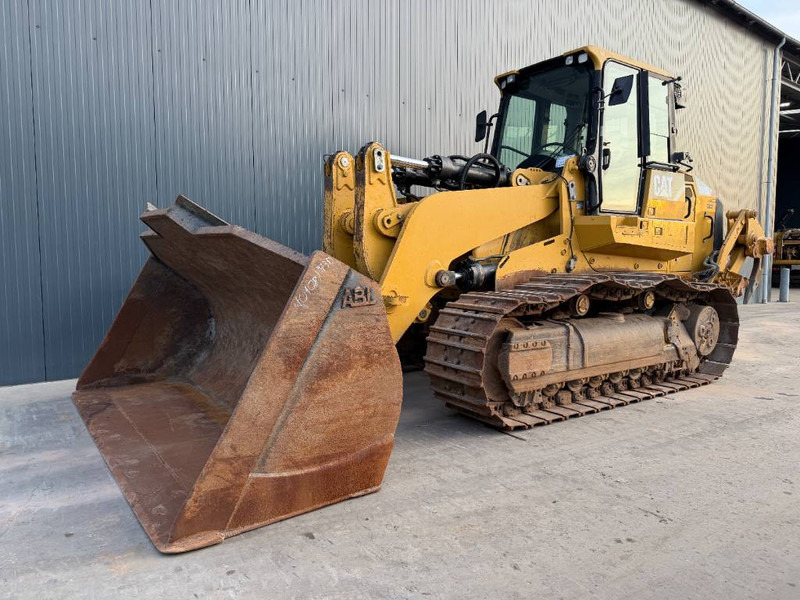 Crawler loader Cat 973D: picture 1