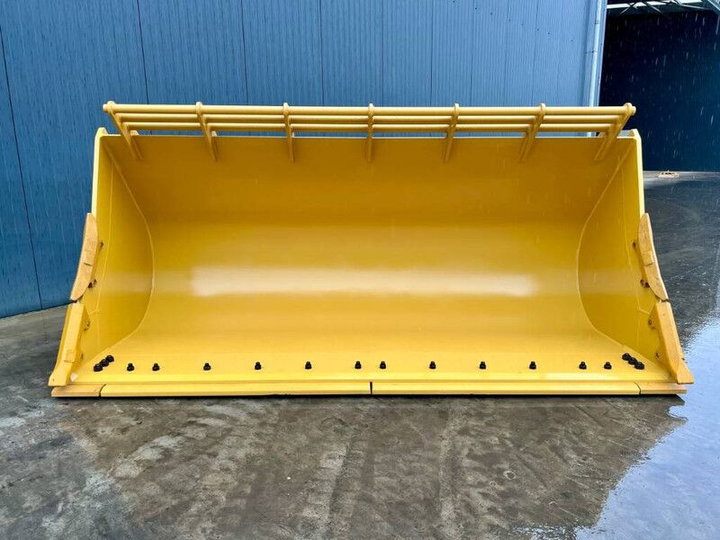 Cat 980H incl. cutting edge + side protectors - Bucket for Construction machinery: picture 1 Cat 980H incl. cutting edge + side protectors - Bucket for Construction machinery: picture 1