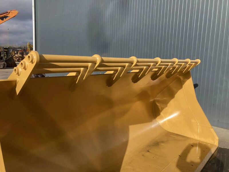 Cat 980 - Bucket for Construction machinery: picture 5 Cat 980 - Bucket for Construction machinery: picture 5