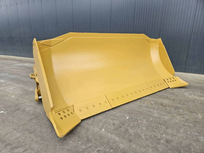 Cat D8R - Blade for Construction machinery: picture 3 Cat D8R - Blade for Construction machinery: picture 3