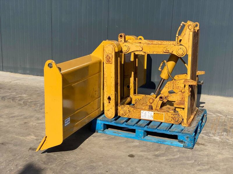 Cat Front Blade + Lift 12H / 120M / 120H / 140G / 140H - Blade for Construction machinery: picture 1 Cat Front Blade + Lift 12H / 120M / 120H / 140G / 140H - Blade for Construction machinery: picture 1
