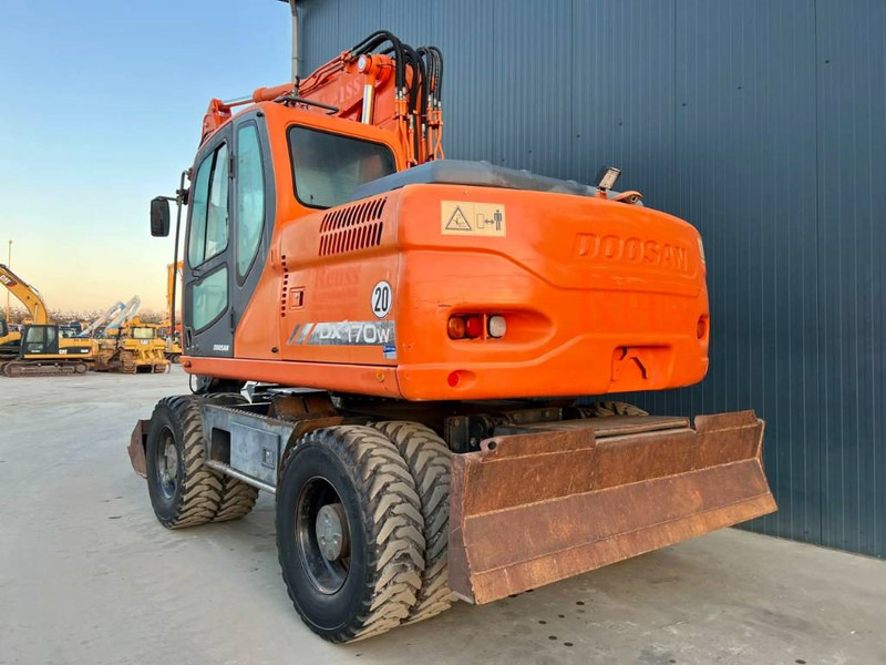 Doosan DX170W - Wheel excavator: picture 5 Doosan DX170W - Wheel excavator: picture 5