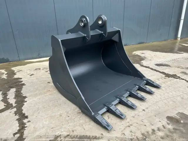 Hitachi ZX225 - 1.40m - Bucket for Construction machinery: picture 1 Hitachi ZX225 - 1.40m - Bucket for Construction machinery: picture 1