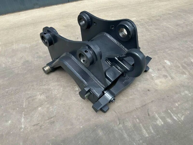 Smitma CW30 - M314F / M316F / M318F - Quick coupler for Construction machinery: picture 1 Smitma CW30 - M314F / M316F / M318F - Quick coupler for Construction machinery: picture 1