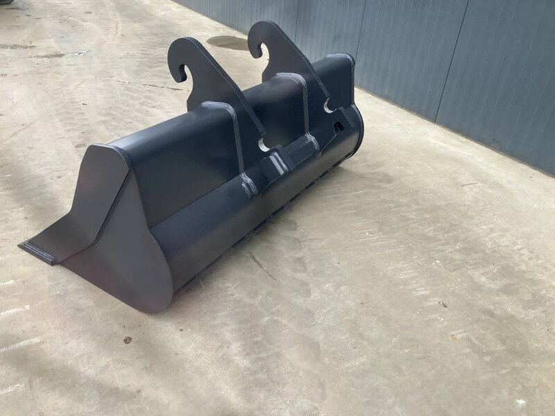 Smitma CW40 1.80m - Bucket for Construction machinery: picture 2 Smitma CW40 1.80m - Bucket for Construction machinery: picture 2