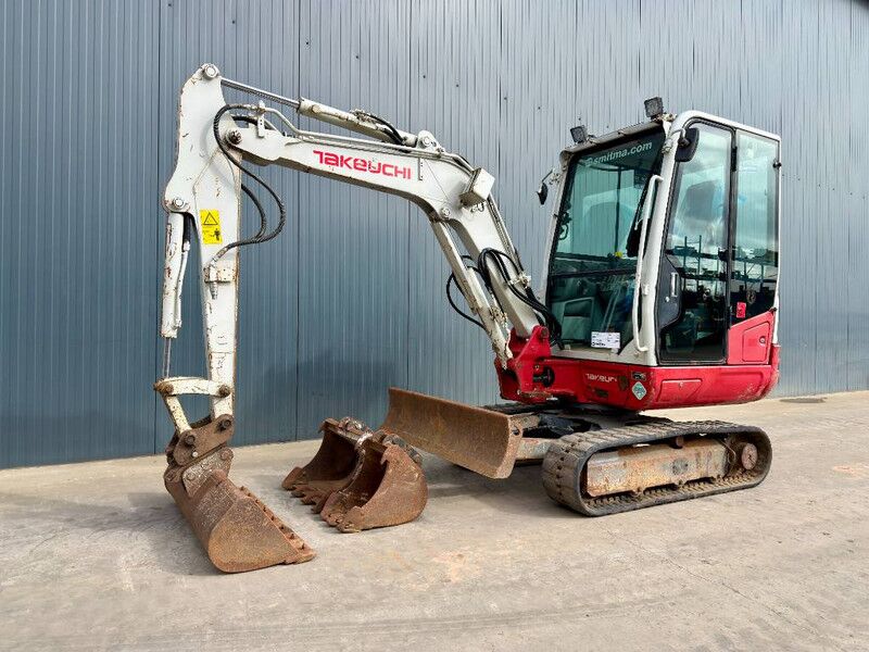 Takeuchi TB230 - Mini excavator: picture 1 Takeuchi TB230 - Mini excavator: picture 1