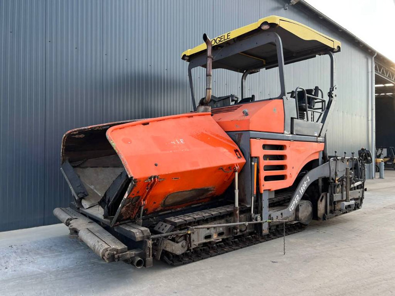 Vögele SUPER 1800-2 - Asphalt paver: picture 1 Vögele SUPER 1800-2 - Asphalt paver: picture 1