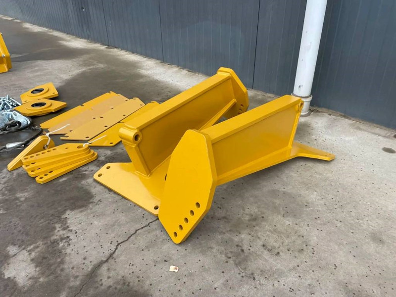 New Tail lift for Construction machinery Volvo A25G: picture 12