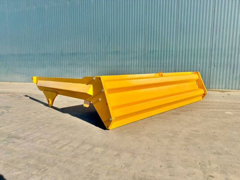 Volvo A30E - Tail lift for Construction machinery: picture 2 Volvo A30E - Tail lift for Construction machinery: picture 2