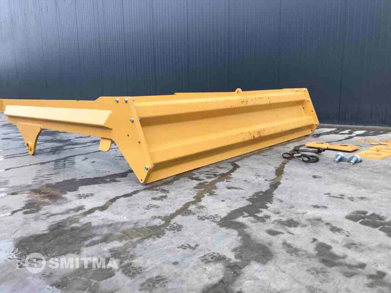 Volvo A35G - Tail lift for Construction machinery: picture 2 Volvo A35G - Tail lift for Construction machinery: picture 2