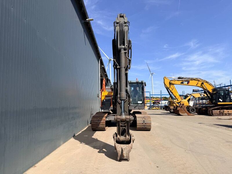 Volvo EC300E L - Crawler excavator: picture 2 Volvo EC300E L - Crawler excavator: picture 2