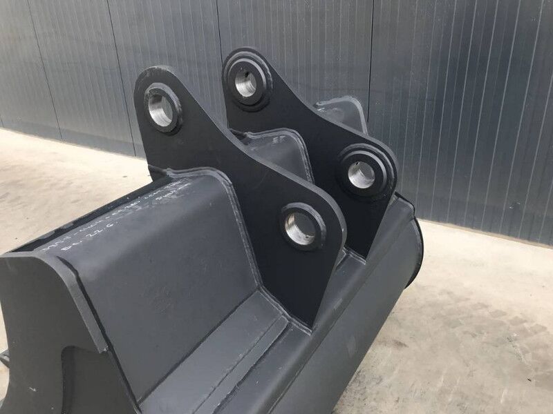 Volvo ECR235 - Bucket for Construction machinery: picture 4 Volvo ECR235 - Bucket for Construction machinery: picture 4