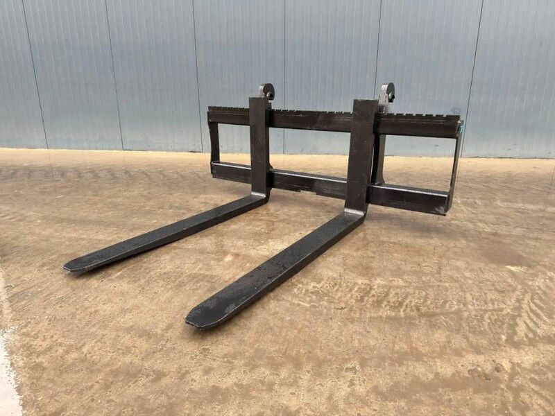 Volvo ISO / Lundberg L70 - Bord 2000mm - Forks for Construction machinery: picture 1 Volvo ISO / Lundberg L70 - Bord 2000mm - Forks for Construction machinery: picture 1