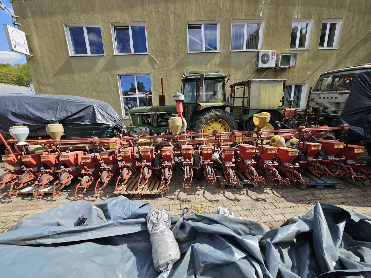 Becker - Precision seed drill: picture 2 Becker - Precision seed drill: picture 2