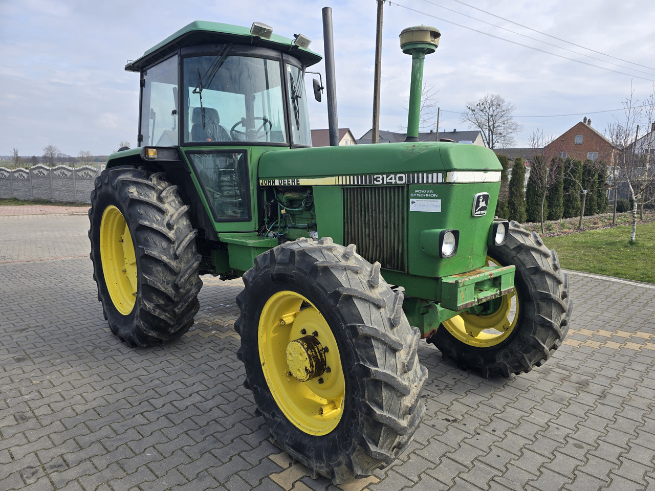 JOHN DEERE 3140 - Farm tractor: picture 1 JOHN DEERE 3140 - Farm tractor: picture 1