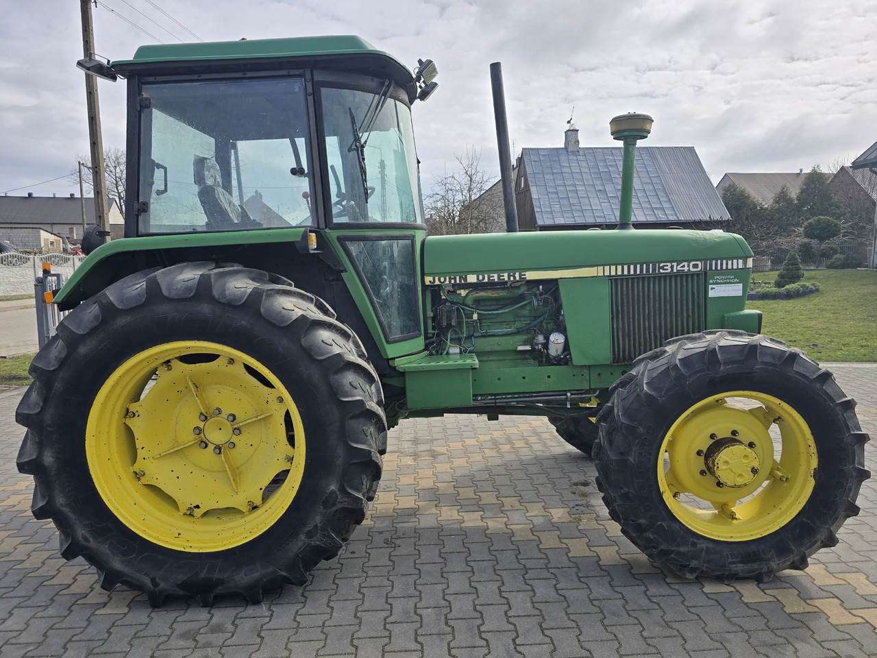 JOHN DEERE 3140 - Farm tractor: picture 5 JOHN DEERE 3140 - Farm tractor: picture 5