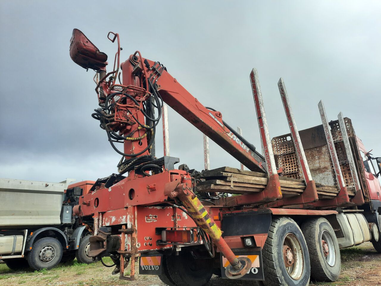 LOGLIFT F 105 S - Loader crane: picture 3 LOGLIFT F 105 S - Loader crane: picture 3
