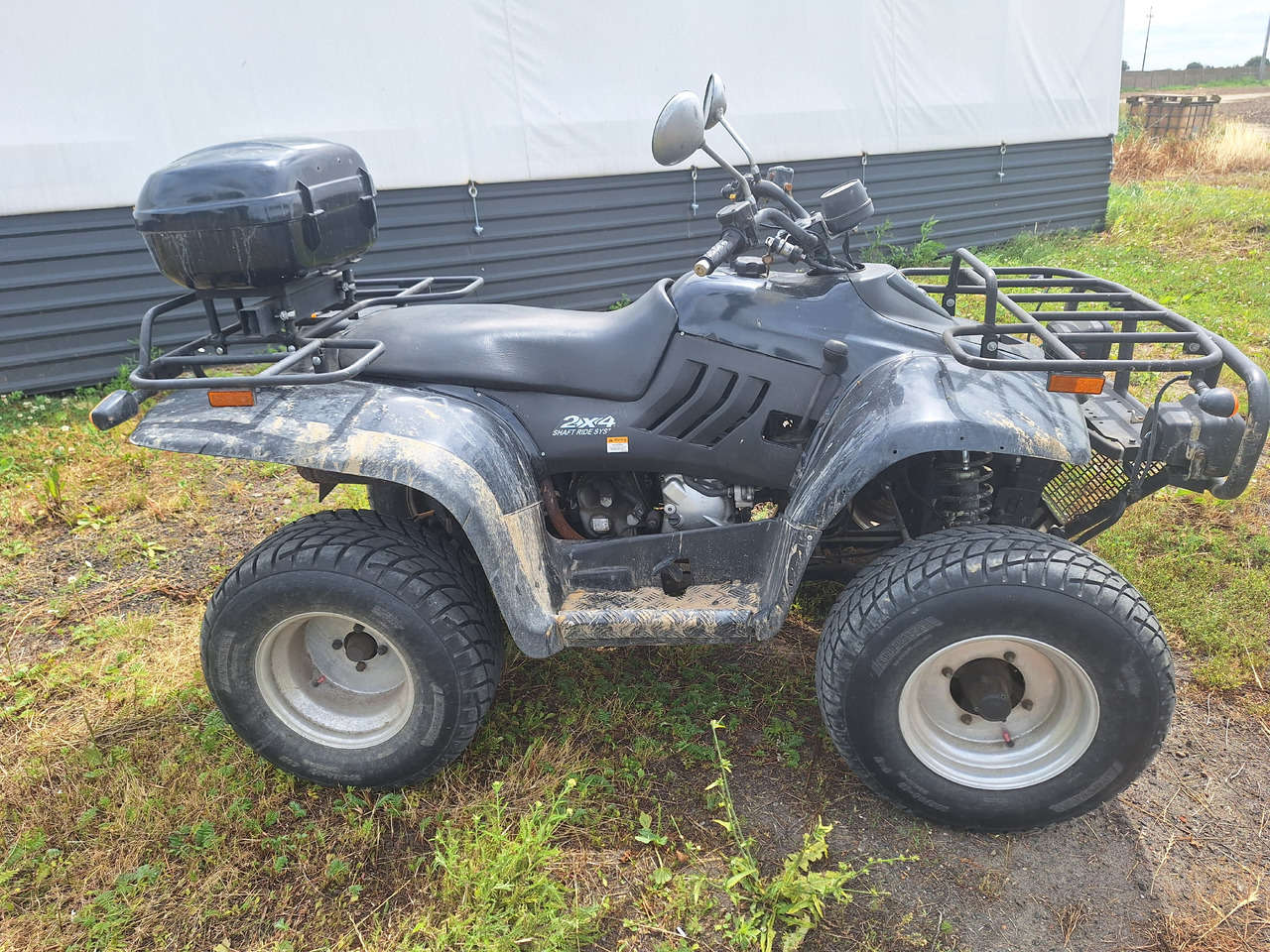 Linhai - Car: picture 3 Linhai - Car: picture 3