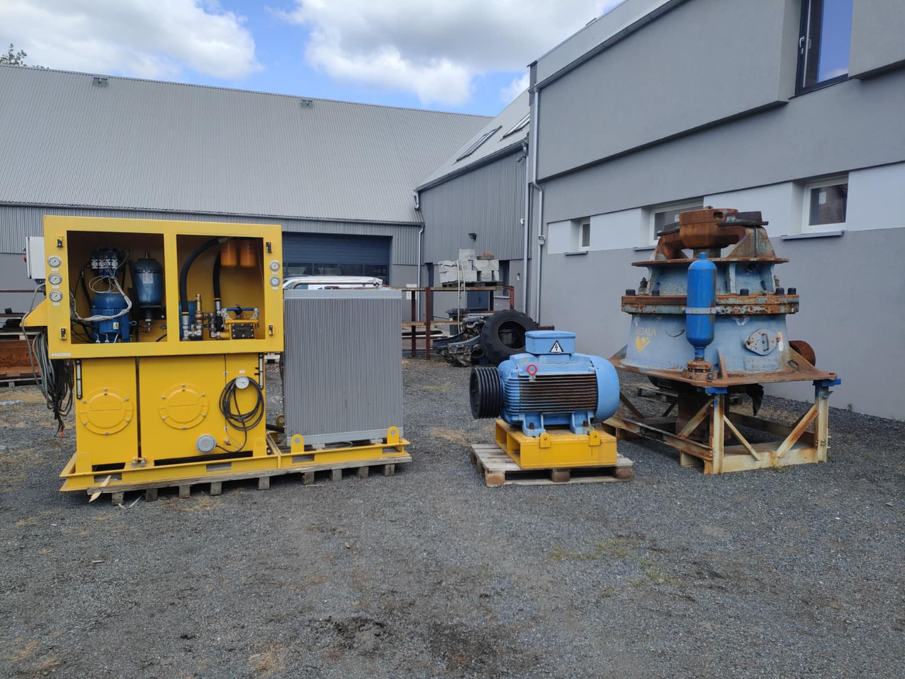 Cone crusher SVEDALA H-3000: picture 1