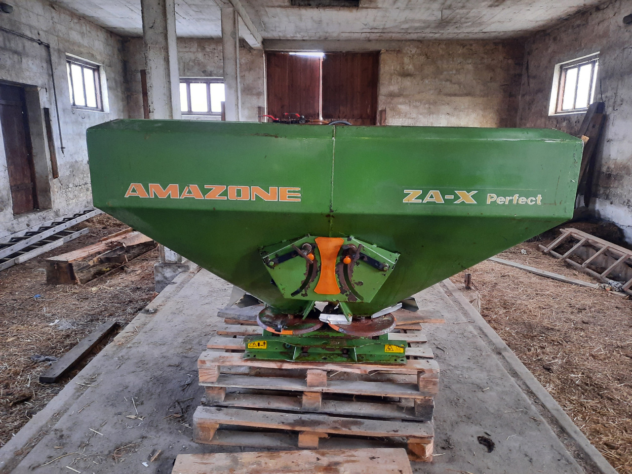 Amazone ZA-X Perfect 1200 - Fertilizer spreader: picture 2 Amazone ZA-X Perfect 1200 - Fertilizer spreader: picture 2