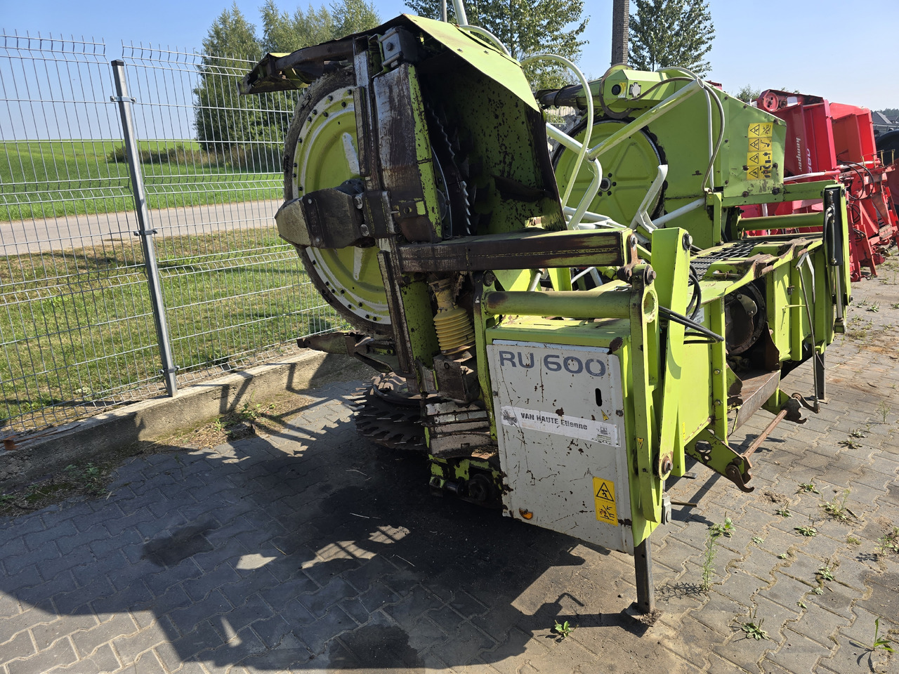 Claas RU600 - Forage harvester: picture 1 Claas RU600 - Forage harvester: picture 1