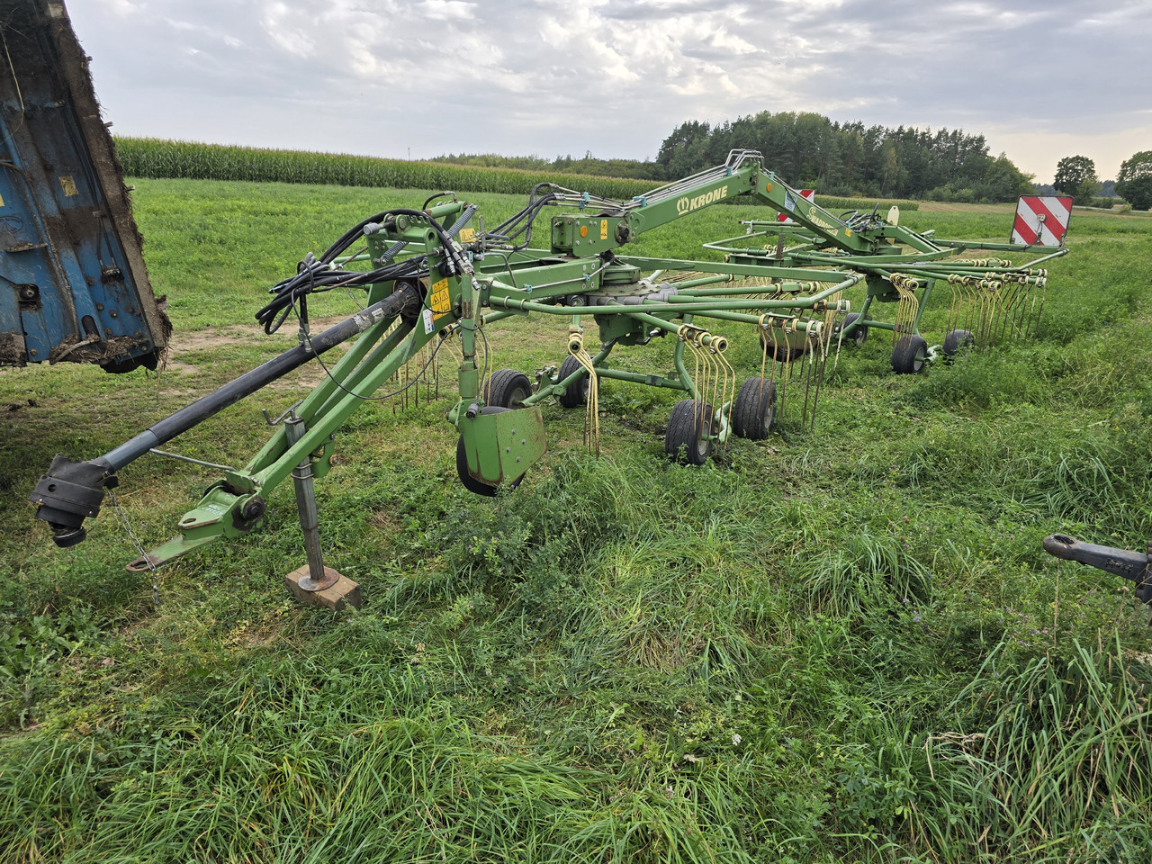 Krone Swadro 710/26T - Tedder/ Rake: picture 4 Krone Swadro 710/26T - Tedder/ Rake: picture 4