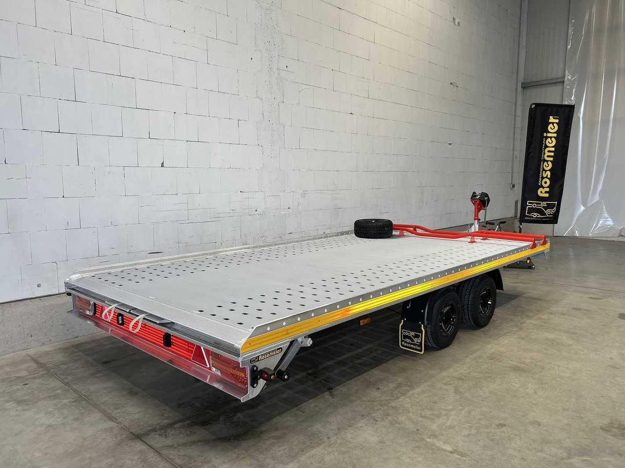BLYSS Silverstone 2700 Autotransporter - Autotransporter trailer: picture 2 BLYSS Silverstone 2700 Autotransporter - Autotransporter trailer: picture 2