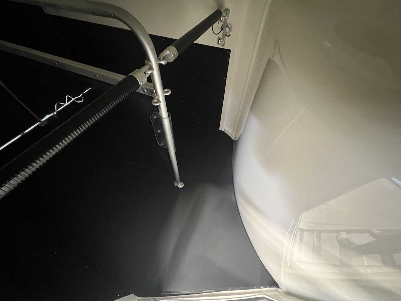 New Horse trailer BOECKMANN Comfort Esprit SKsil+bl Sonder Pferdeanhänger: picture 17