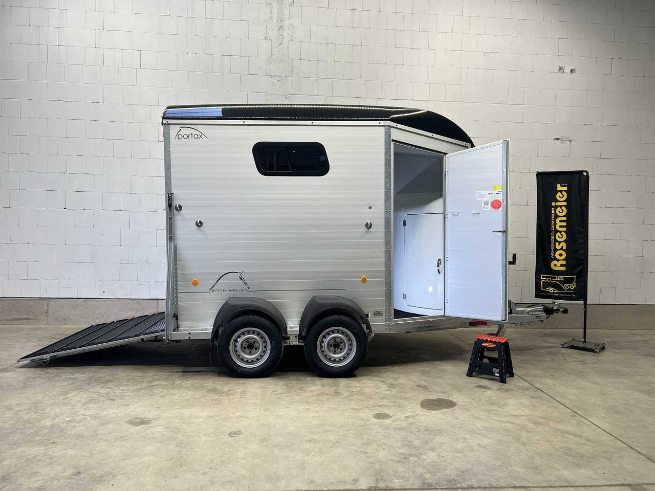 BOECKMANN Portax SKA Pferdeanhänger - Horse trailer: picture 1 BOECKMANN Portax SKA Pferdeanhänger - Horse trailer: picture 1