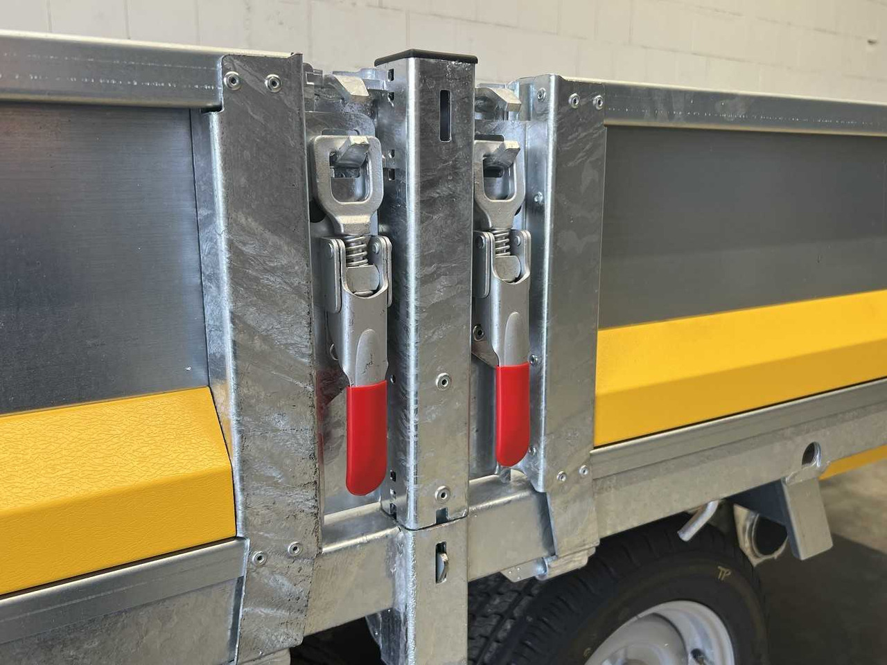 New Tipper trailer BRIAN_JAMES Cargo Tipper 2 3-Achser Rückwärtskipper: picture 12