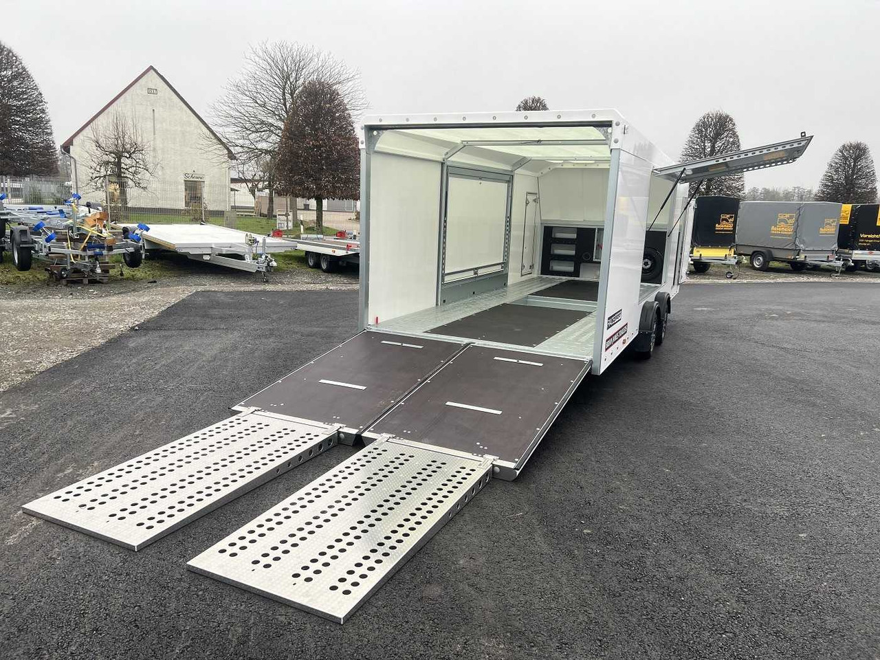 BRIAN_JAMES Race Sport Autotransporter geschlossen - Autotransporter trailer: picture 4 BRIAN_JAMES Race Sport Autotransporter geschlossen - Autotransporter trailer: picture 4
