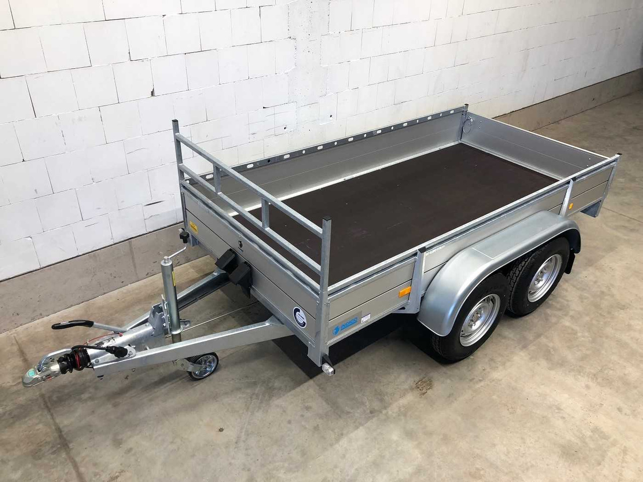 HAPERT Azure L-2 Kastenanhänger gebremst - Car trailer: picture 3 HAPERT Azure L-2 Kastenanhänger gebremst - Car trailer: picture 3