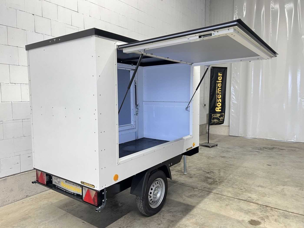 TPV HL-KT-EU2 mit 2 Aufstellklappe Verkaufsanhänger - Vending trailer: picture 3 TPV HL-KT-EU2 mit 2 Aufstellklappe Verkaufsanhänger - Vending trailer: picture 3