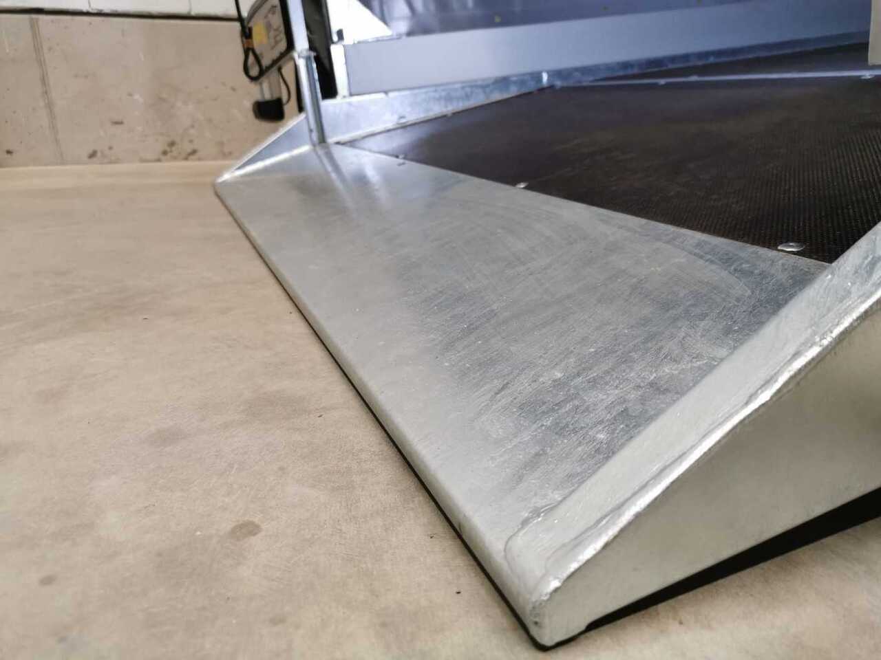 VEZEKO Husky F 10.25 Plane Absenker - Car trailer: picture 5 VEZEKO Husky F 10.25 Plane Absenker - Car trailer: picture 5