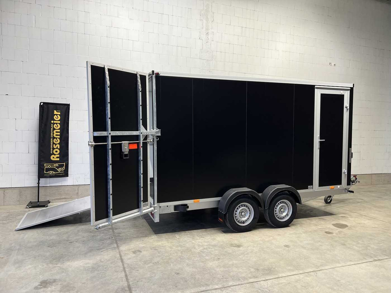 New Closed box trailer VEZEKO TK D 27.40 TKL Tür Kofferanhänger: picture 9