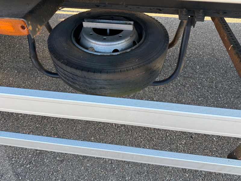 Container transporter/ Swap body trailer Bulthuis Renova wisselsysteem met afzet bak: picture 14