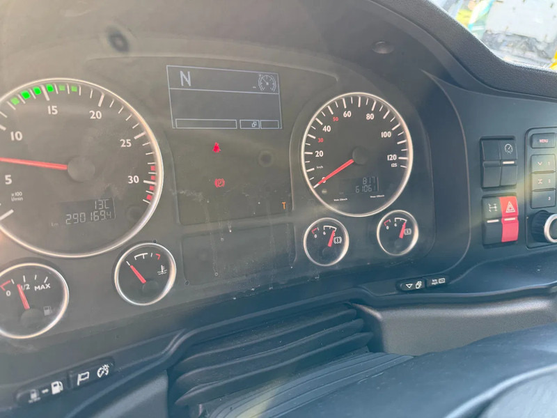MAN TGL TGL 8.180 Euro6 Bakwagen met laadklep / Werkplaats / Vangmuil / Licht en lucht - Box truck: picture 4 MAN TGL TGL 8.180 Euro6 Bakwagen met laadklep / Werkplaats / Vangmuil / Licht en lucht - Box truck: picture 4