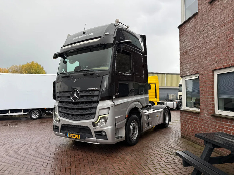 Mercedes-Benz Actros Actros 1845LS 4X2 Gigaspace / Mirrorcams / Full Mercedes service / NL-Truck - Tractor unit: picture 2 Mercedes-Benz Actros Actros 1845LS 4X2 Gigaspace / Mirrorcams / Full Mercedes service / NL-Truck - Tractor unit: picture 2