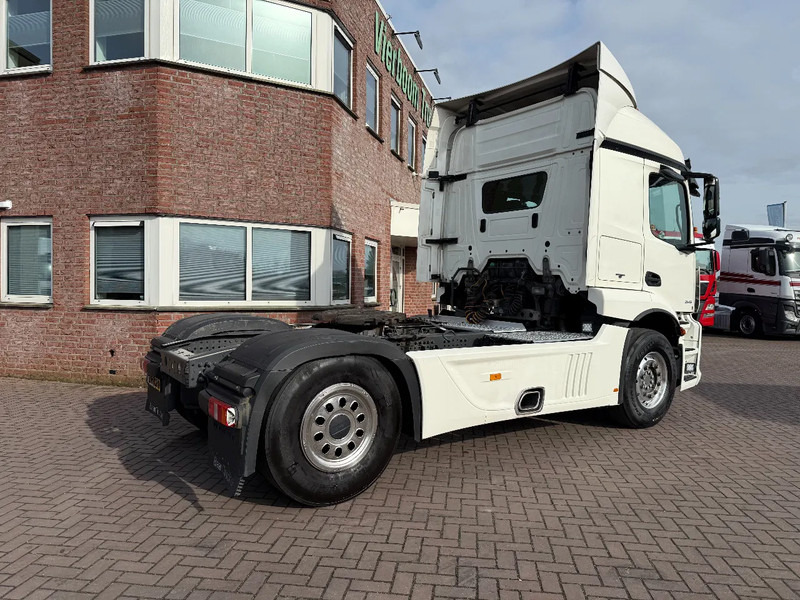 Mercedes-Benz Actros Actros 1846LS 4X2 Streamspace Holland Truck - Tractor unit: picture 5 Mercedes-Benz Actros Actros 1846LS 4X2 Streamspace Holland Truck - Tractor unit: picture 5