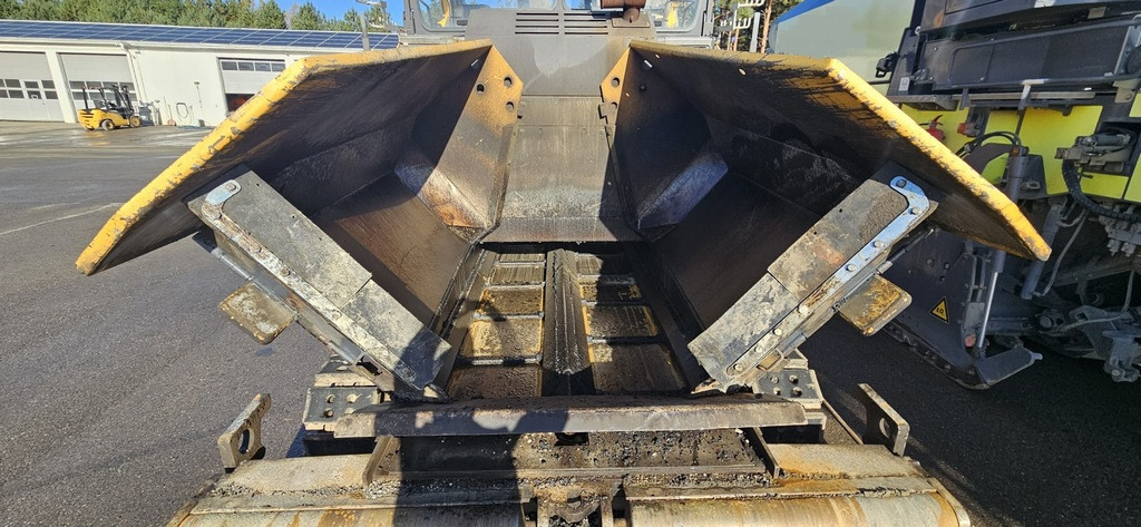 VOLVO ABG P7820C - Asphalt paver: picture 2 VOLVO ABG P7820C - Asphalt paver: picture 2