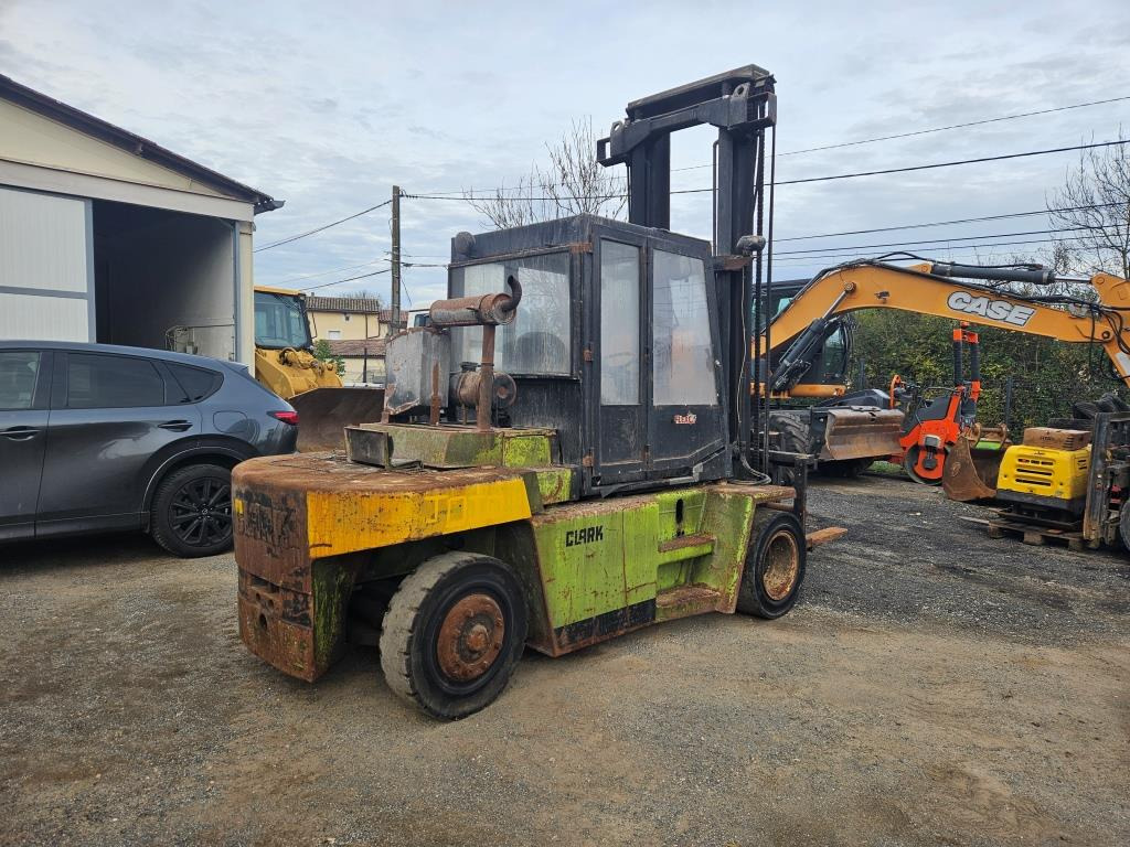 CLARK DPL 60 - Diesel forklift: picture 5 CLARK DPL 60 - Diesel forklift: picture 5