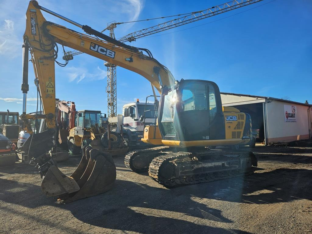 JCB JS 145 LC - Crawler excavator: picture 2 JCB JS 145 LC - Crawler excavator: picture 2